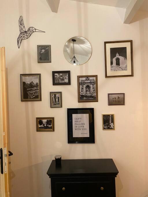Charmante Maison Avec Exterieur A Deux Pas Des Remparts เอก-มอร์ต ภายนอก รูปภาพ